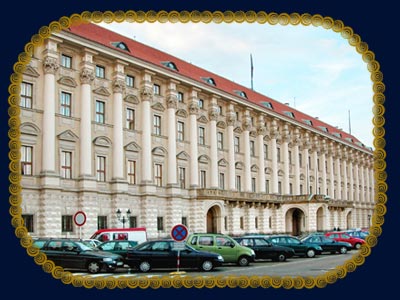Прага. Чернинский дворец