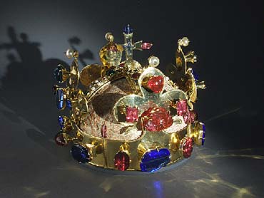 Чешские коронационные регалии. Корона св. Вацлава
