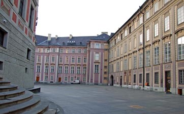 III двор Пражского града