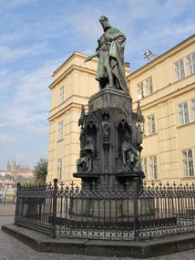 Прага. Памятник Карлу IV. Фото Галины Пунтусовой