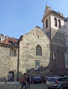 Прага. Костел св. Мартина в стене. Фото Галины Пунтусовой